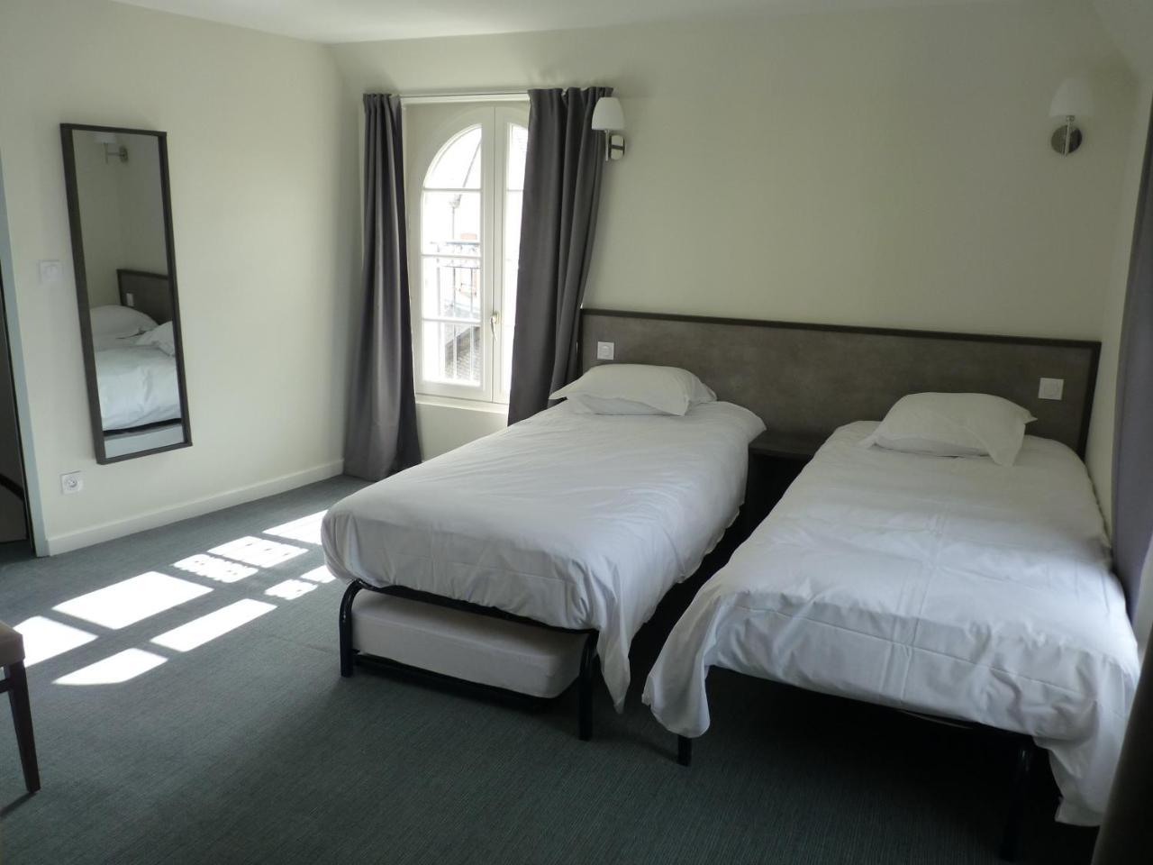 Beausejour Hotel Sainte-Suzanne  Eksteriør billede